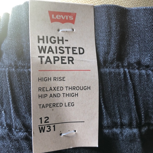 SOLD.Levi’s High Waisted Taper Jeans - Picture 12 of 15